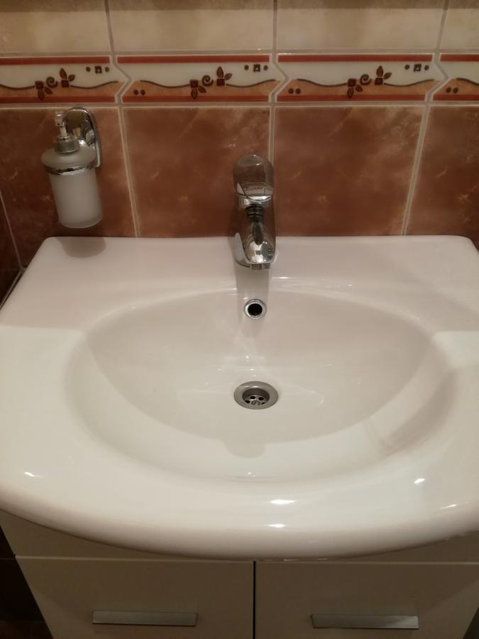 Apartmani Rale Rooms Lukavica Extérieur photo