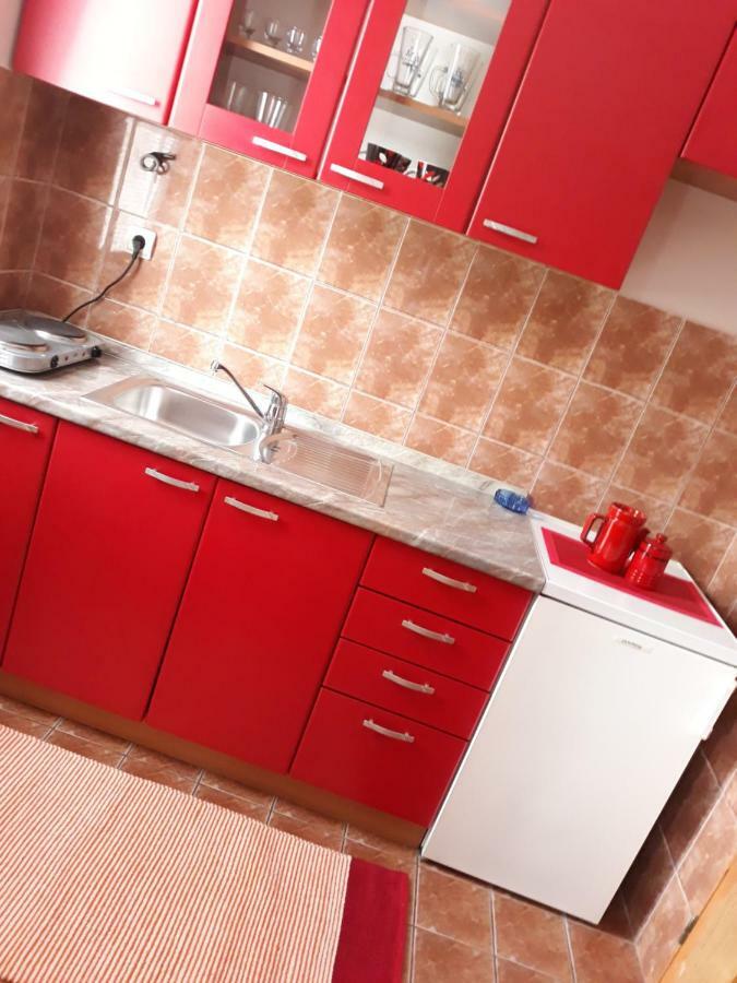 Apartmani Rale Rooms Lukavica Extérieur photo